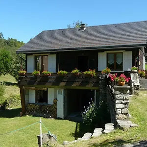  Hébergement de vacances Roche Rousse